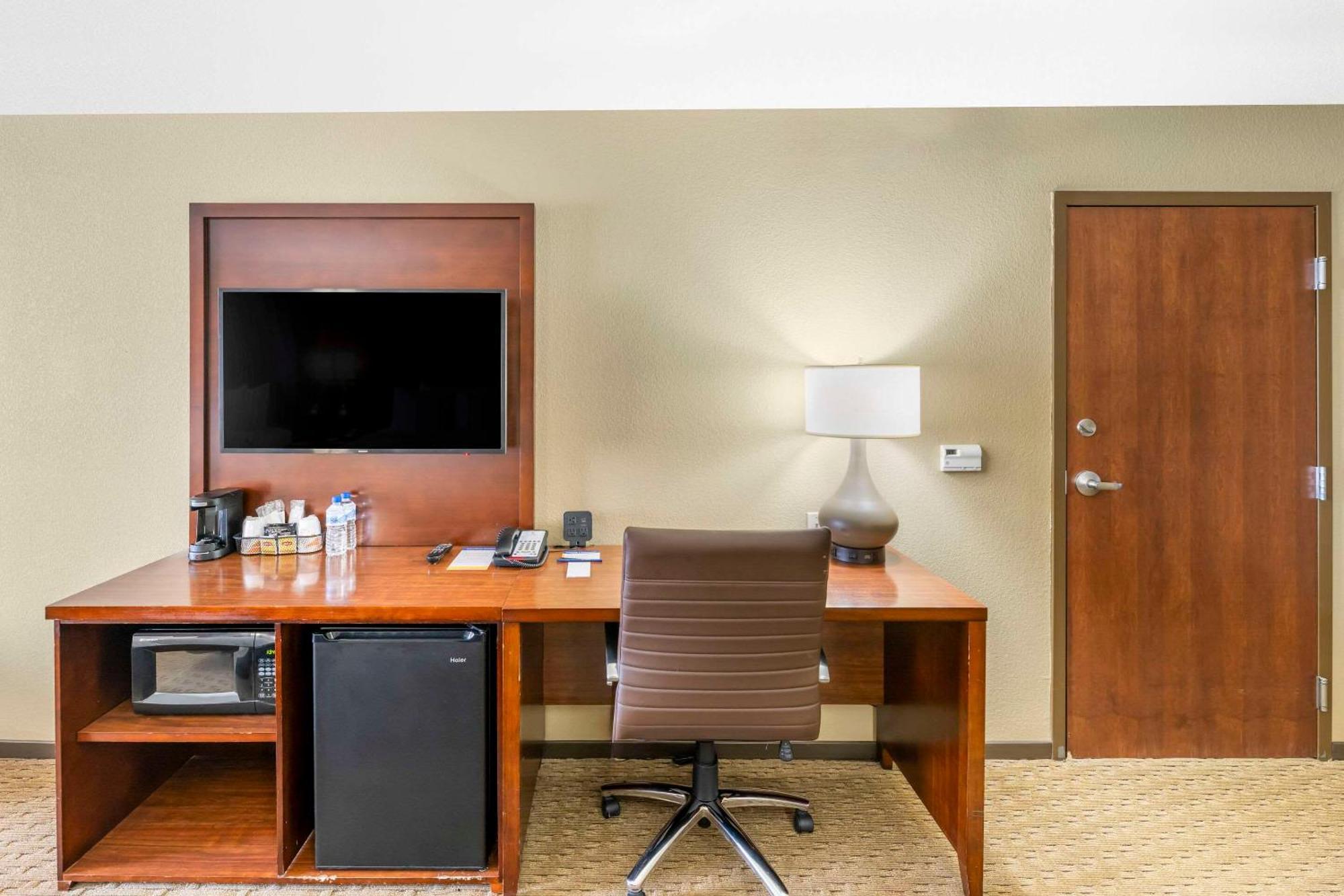Comfort Suites Carlsbad Eksteriør billede