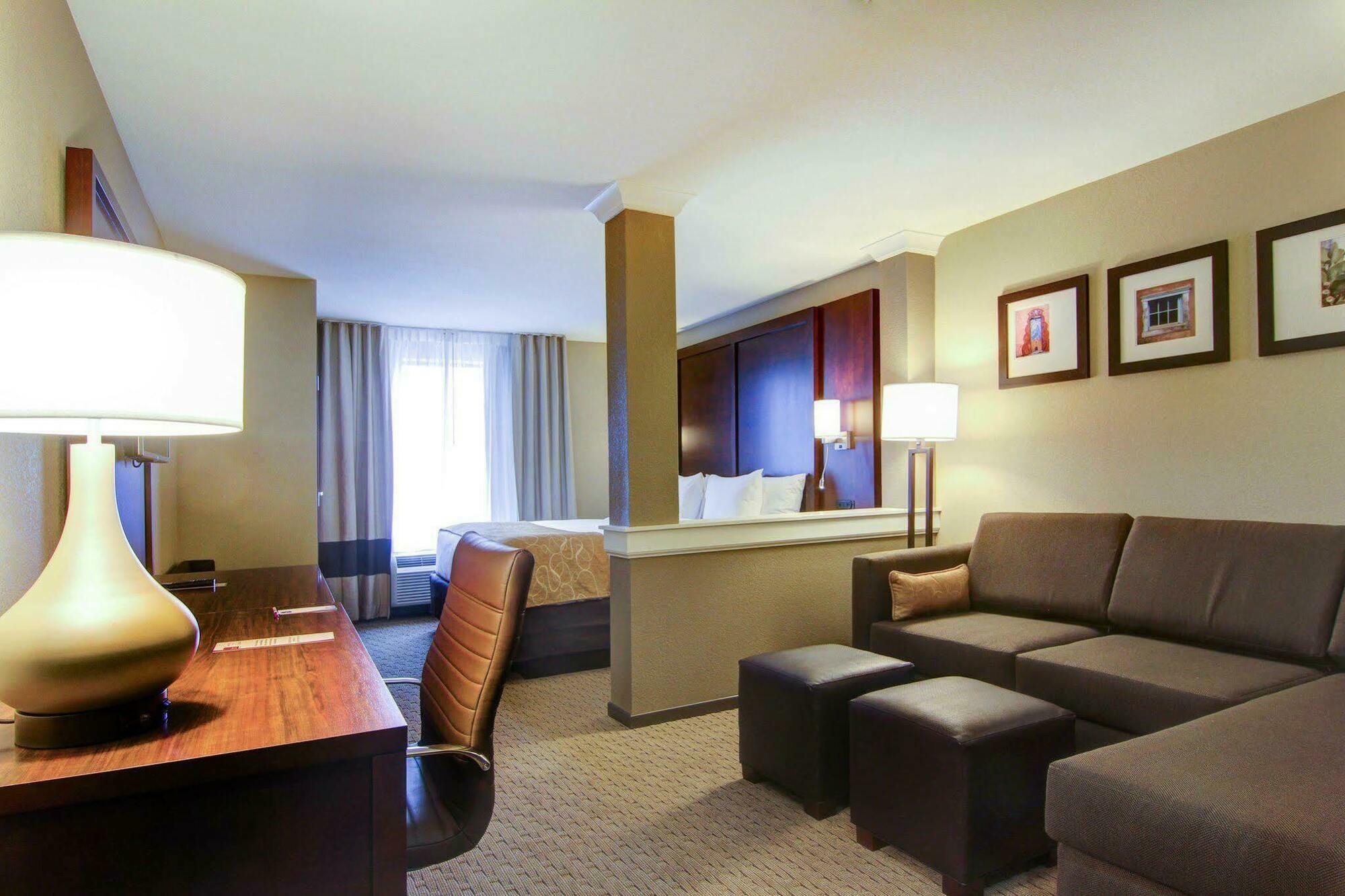 Comfort Suites Carlsbad Eksteriør billede